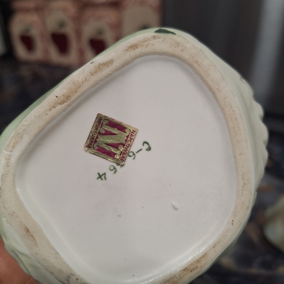 Vintage Napco Ceramic Victorian Ladies In Fancy Dresses And Bonnets Planters - Picture 6 of 13